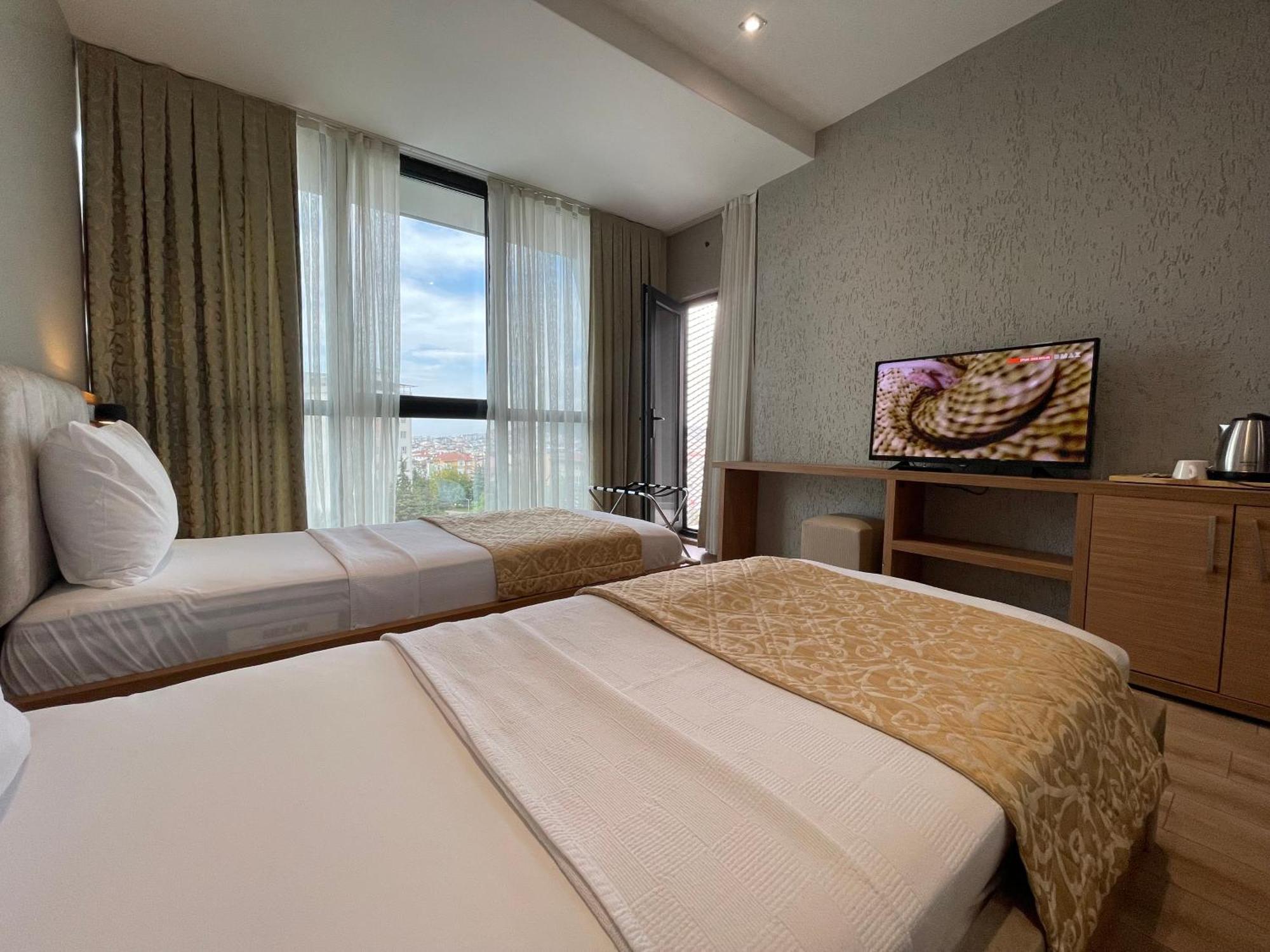 Innport Hotel Гебзе Экстерьер фото