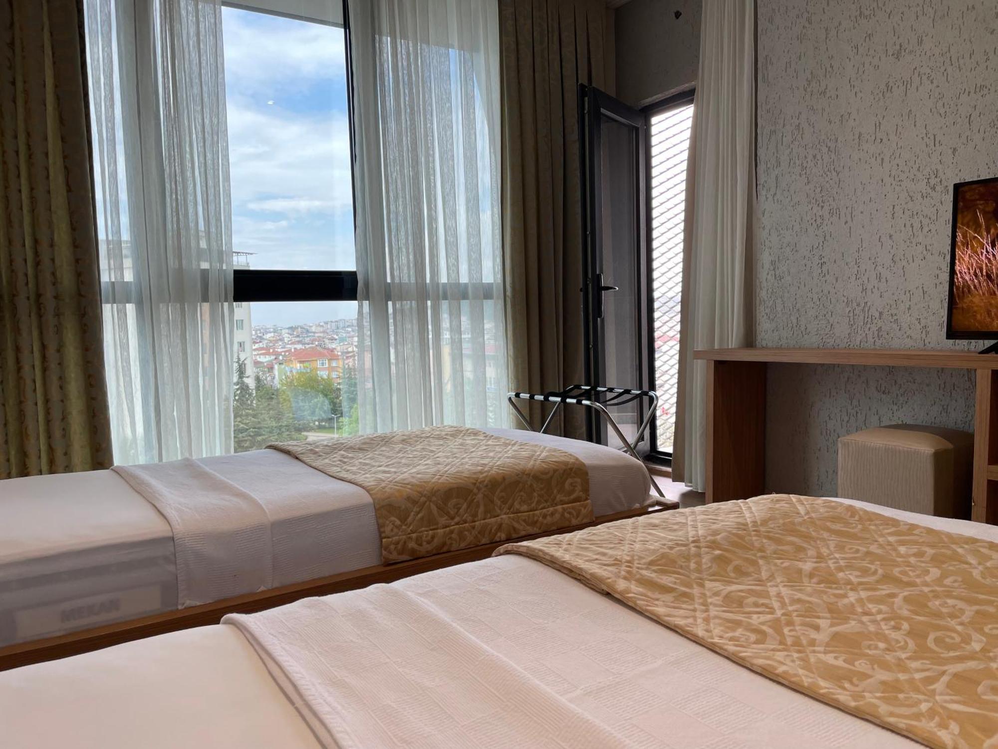 Innport Hotel Гебзе Экстерьер фото