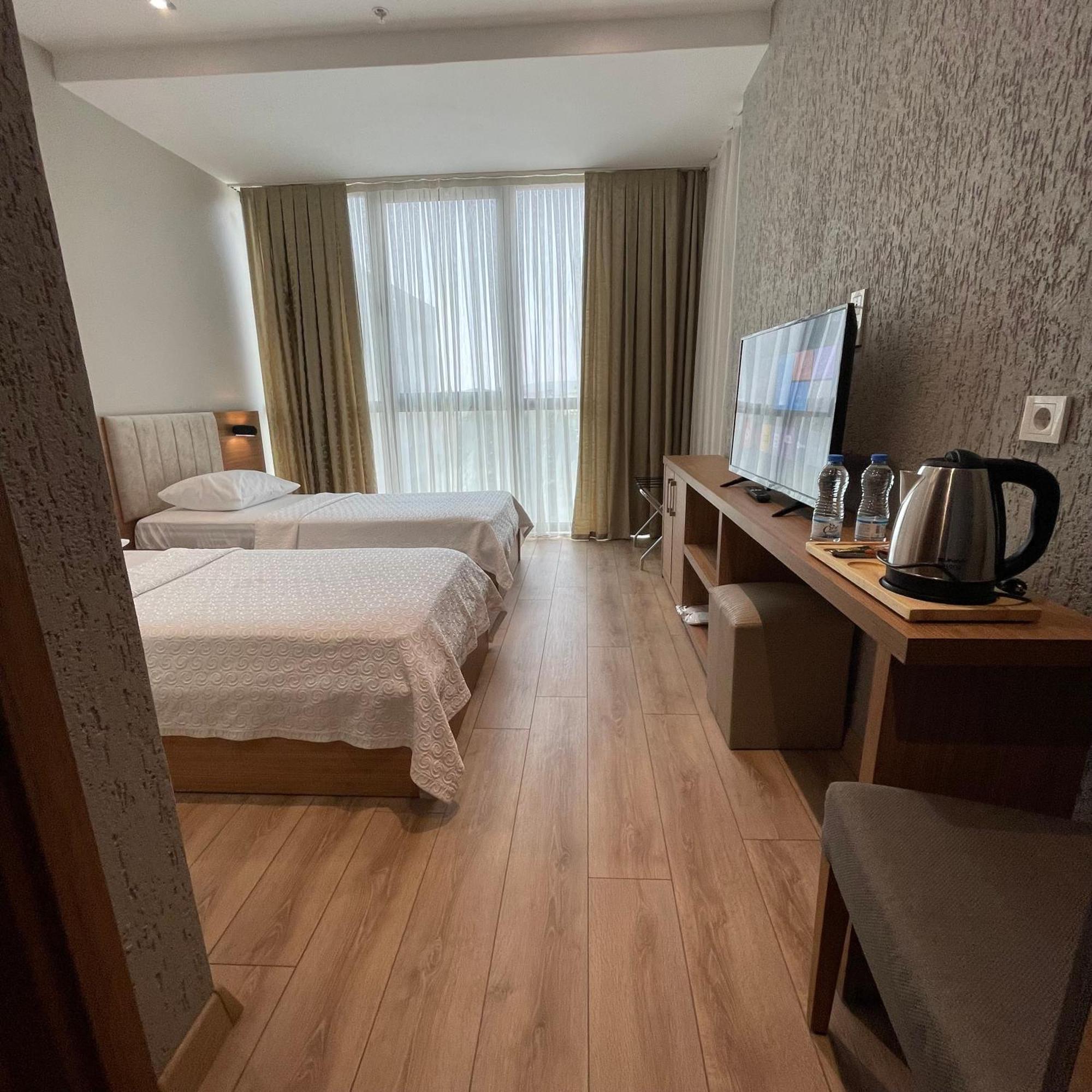 Innport Hotel Гебзе Экстерьер фото