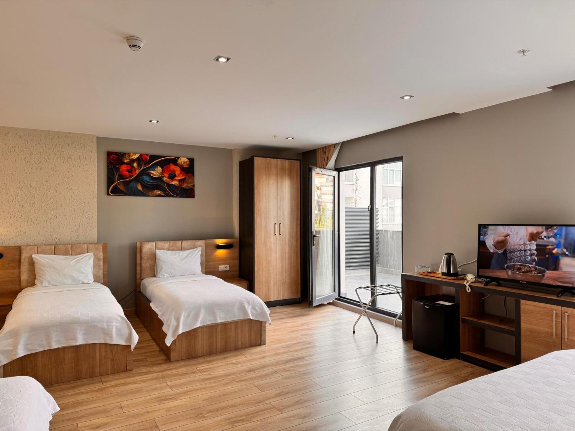 Innport Hotel Гебзе Экстерьер фото